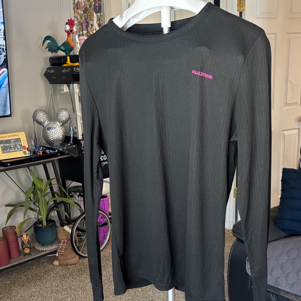 Realtree Black Shirt with Pink Embroidery